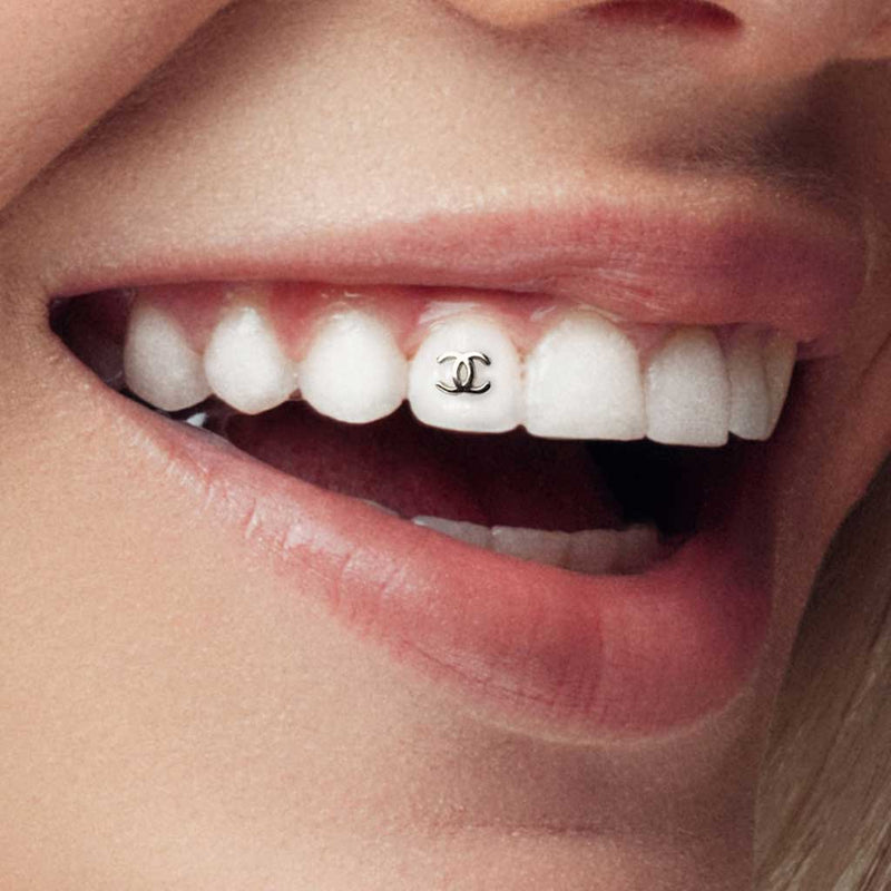 Double C White Gold Tooth Gem